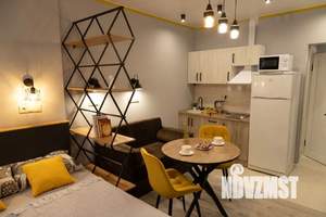 Студия квартира, посуточно, 24м2, 1/12 этаж