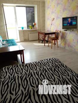 1-к квартира, посуточно, 33м2, 6/9 этаж