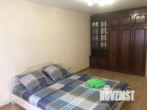 1-к квартира, посуточно, 32м2, 1/1 этаж