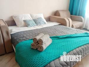 1-к квартира, посуточно, 40м2, 7/19 этаж