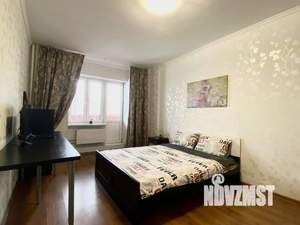 1-к квартира, посуточно, 42м2, 1/1 этаж