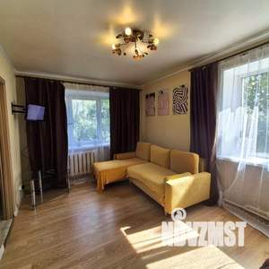 1-к квартира, посуточно, 31м2, 1/1 этаж