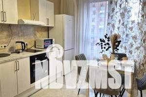 2-к квартира, посуточно, 60м2, 6/14 этаж