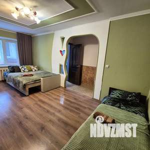 2-к квартира, посуточно, 46м2, 4/5 этаж