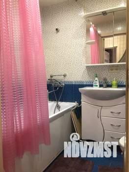 1-к квартира, посуточно, 32м2, 2/9 этаж
