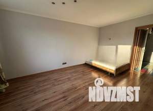 1-к квартира, на длительный срок, 53м2, 5/18 этаж