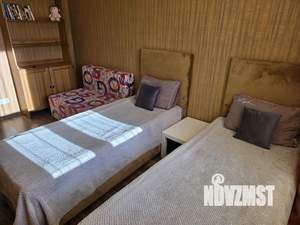 2-к квартира, посуточно, 52м2, 1/1 этаж