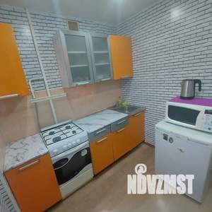 1-к квартира, посуточно, 40м2, 3/9 этаж