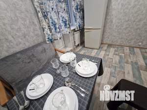 1-к квартира, посуточно, 38м2, 6/12 этаж