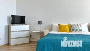 Студия квартира, посуточно, 34м2, 8/22 этаж