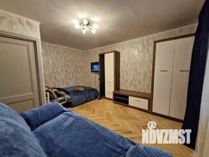 1-к квартира, посуточно, 32м2, 2/9 этаж