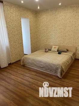 3-к квартира, посуточно, 110м2, 1/1 этаж