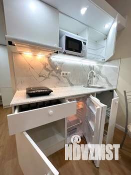 Студия квартира, посуточно, 26м2, 1/16 этаж