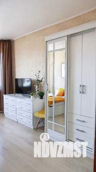 1-к квартира, посуточно, 48м2, 7/19 этаж