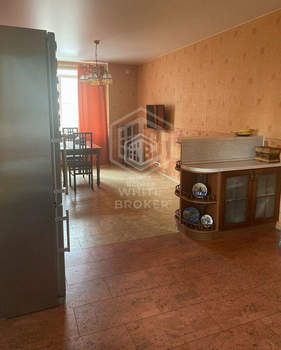 3-к квартира, вторичка, 103м2, 6/12 этаж