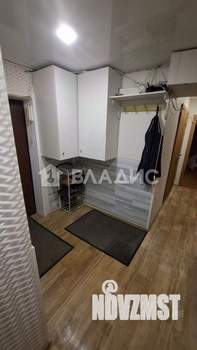 3-к квартира, вторичка, 58м2, 1/9 этаж