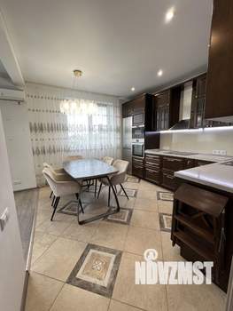 3-к квартира, вторичка, 100м2, 6/17 этаж