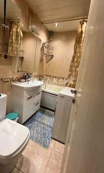 2-к квартира, вторичка, 44м2, 1/4 этаж