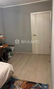 2-к квартира, вторичка, 44м2, 1/4 этаж