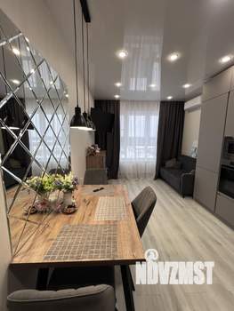 2-к квартира, вторичка, 63м2, 12/17 этаж