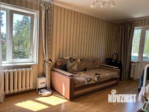 2-к квартира, вторичка, 42м2, 3/5 этаж