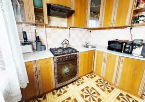 3-к квартира, вторичка, 56м2, 9/9 этаж