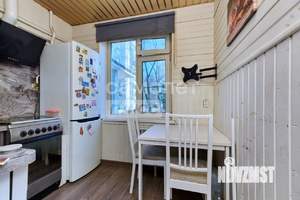 3-к квартира, вторичка, 60м2, 1/9 этаж