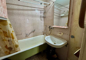 3-к квартира, вторичка, 60м2, 6/9 этаж