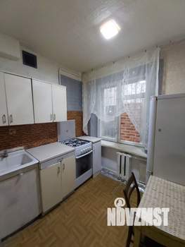 2-к квартира, вторичка, 42м2, 1/5 этаж