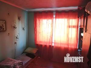 3-к квартира, вторичка, 58м2, 9/9 этаж