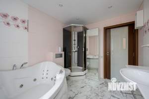 3-к квартира, вторичка, 76м2, 8/9 этаж