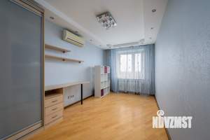 3-к квартира, вторичка, 76м2, 8/9 этаж