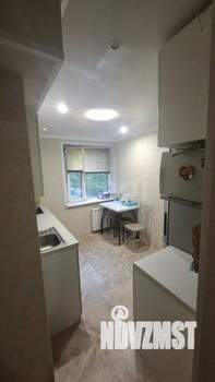 3-к квартира, вторичка, 58м2, 1/9 этаж