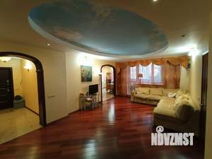 3-к квартира, вторичка, 113м2, 3/17 этаж