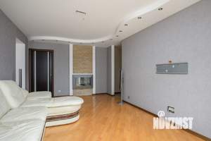 3-к квартира, вторичка, 76м2, 8/9 этаж