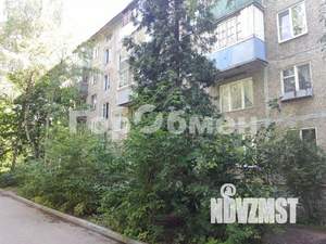 2-к квартира, вторичка, 47м2, 3/5 этаж