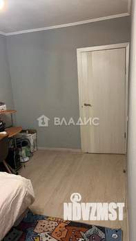 2-к квартира, вторичка, 44м2, 1/4 этаж
