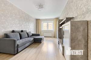 2-к квартира, вторичка, 69м2, 7/17 этаж