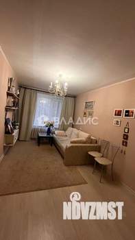 2-к квартира, вторичка, 44м2, 1/4 этаж