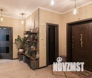 2-к квартира, вторичка, 64м2, 9/17 этаж