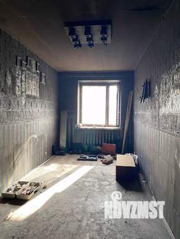 3-к квартира, вторичка, 56м2, 5/5 этаж