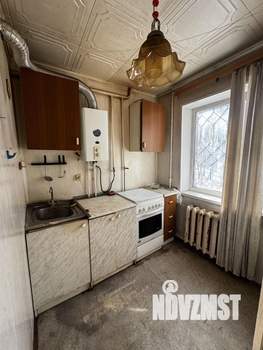 2-к квартира, вторичка, 42м2, 1/5 этаж