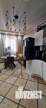 2-к квартира, вторичка, 64м2, 9/17 этаж