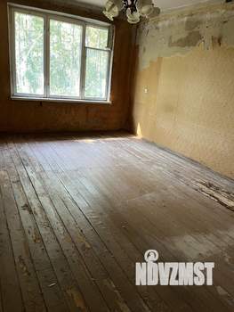 3-к квартира, вторичка, 58м2, 2/5 этаж