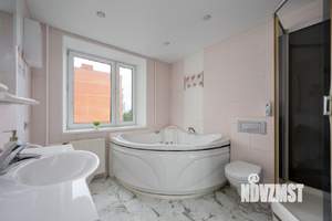 3-к квартира, вторичка, 76м2, 8/9 этаж