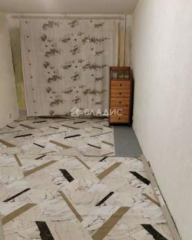 2-к квартира, вторичка, 43м2, 1/5 этаж