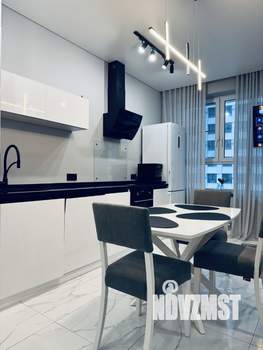 2-к квартира, вторичка, 58м2, 12/22 этаж