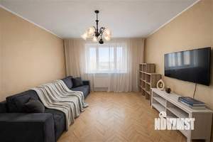 4-к квартира, вторичка, 102м2, 1/14 этаж