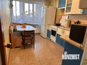 3-к квартира, вторичка, 58м2, 1/2 этаж