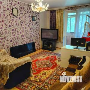 3-к квартира, вторичка, 58м2, 5/5 этаж